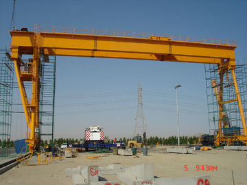 Listrik Gantry crane 20t / 5t Umum bertujuan untuk terbuka, Storage Area, Open Yard,